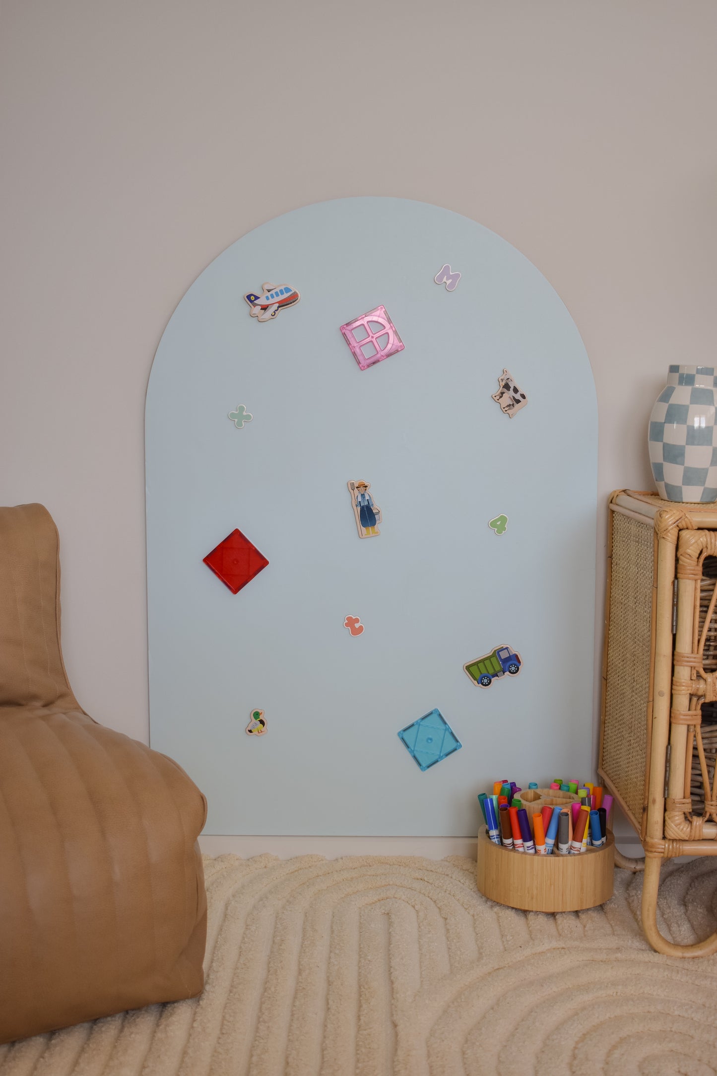 Multipurpose Magnetic Wall Decal